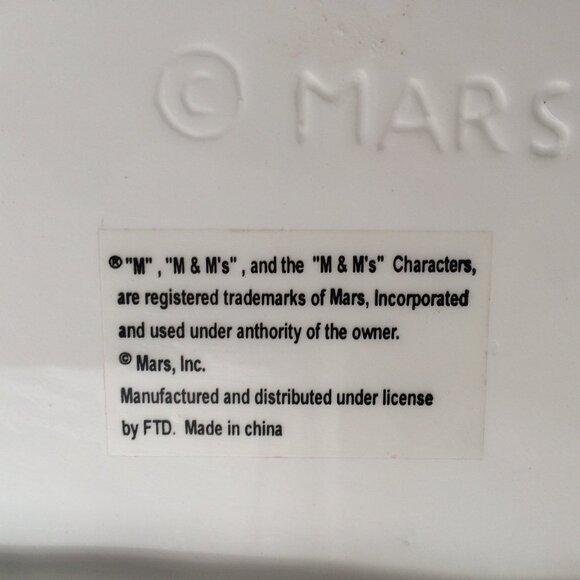 M&Ms Christmas FTD Candy Bowl Dish Fireplace Red Yellow Ceramic Collectible - Picture 7 of 9